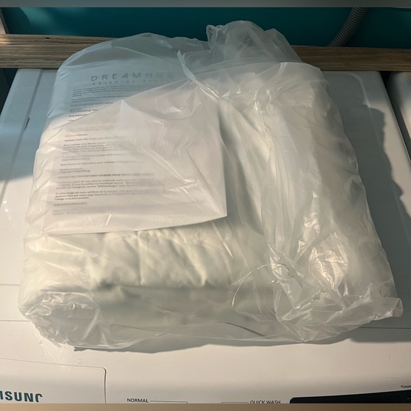 Weighted Blanket 10lbs - Picture 5 of 7